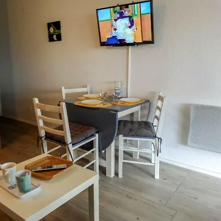 Port Gaa«tan Apartman
