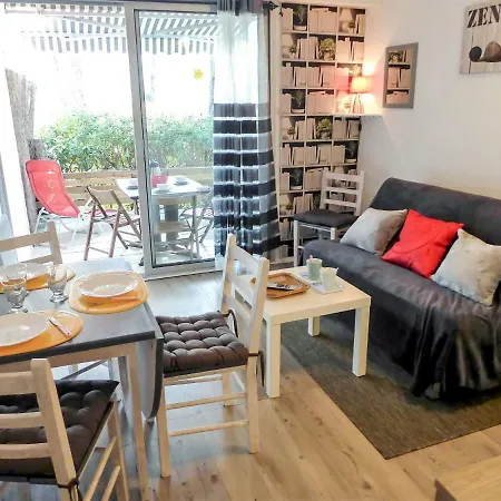 Port Gaa«tan Apartman *